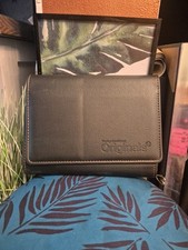 Portafoglio in pelle manuale